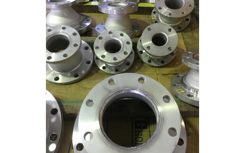 製作実績：ネジ